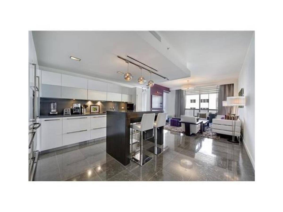 Luxury Boutique Suite Collins Ave Miami Beach Bagian luar foto