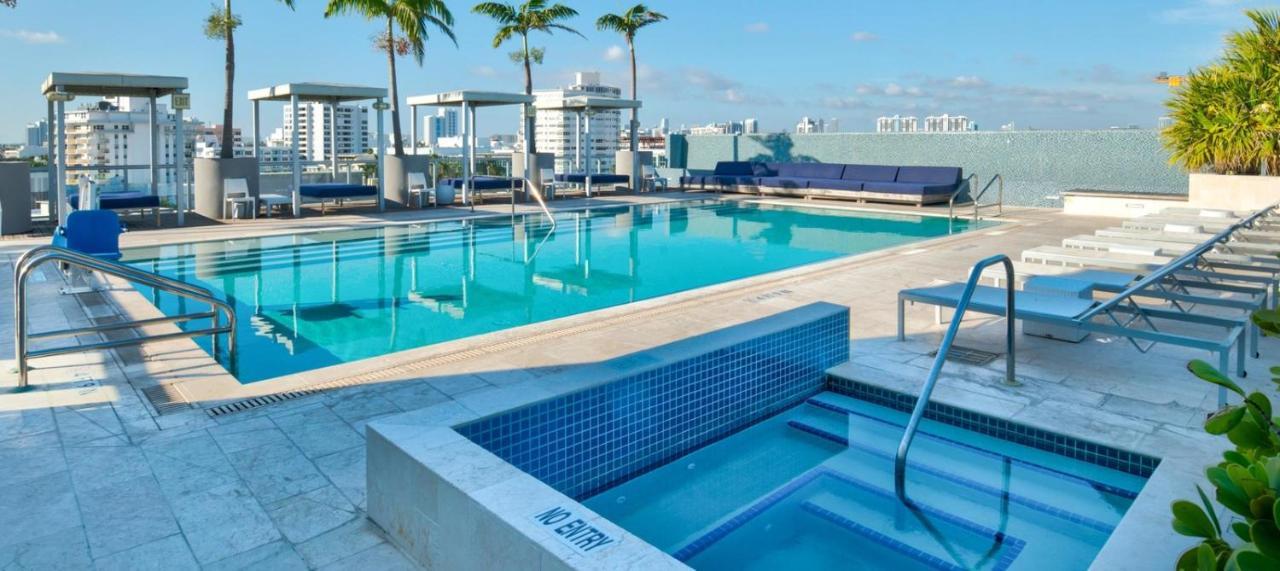Luxury Boutique Suite Collins Ave Miami Beach Bagian luar foto