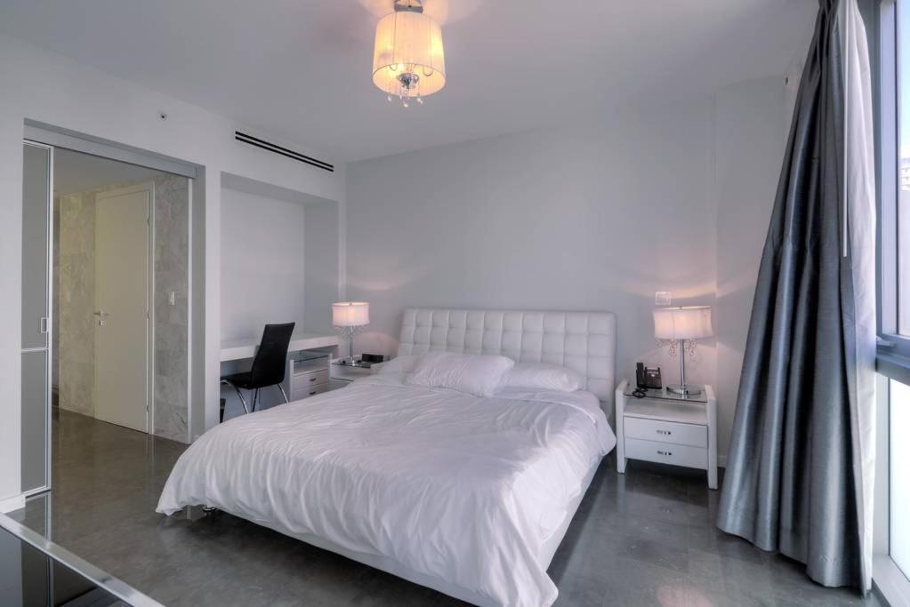 Luxury Boutique Suite Collins Ave Miami Beach Bagian luar foto