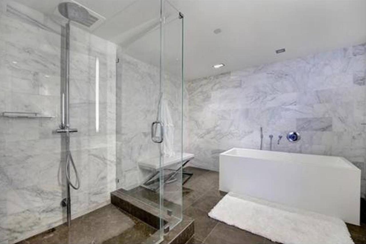 Luxury Boutique Suite Collins Ave Miami Beach Bagian luar foto